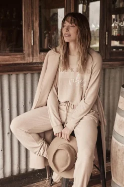 Carissa Biscuit Wv Lounge Set