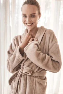 Colette Biscuit Plush Robe