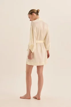 Diamond Pure Silk Ivory Short Robe