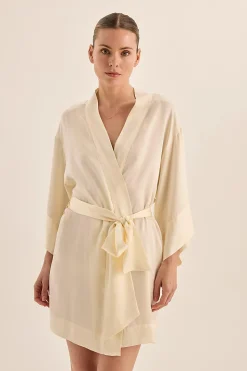 Diamond Pure Silk Ivory Short Robe
