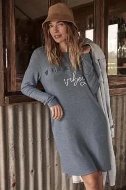 Fabia Weekend Vibes Nightdress