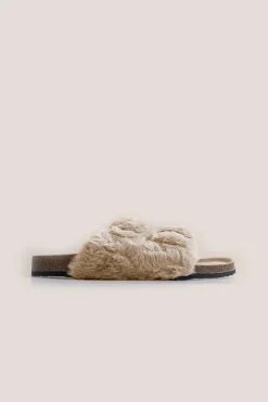Sorrento Slipper In Beige